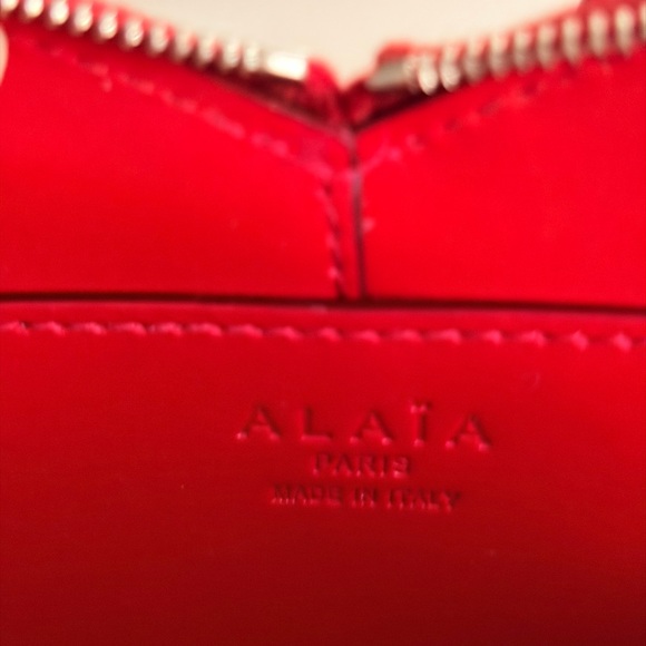 Alaia Le Coeur (Heart) Small Red Leather Calfskin Bag, RARE IN THIS COLOR & SIZE - Picture 7 of 17